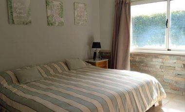 Cod 422 Alquiler Semana Santa Excelente!! totalmente renovada 1 cuadra del mar.