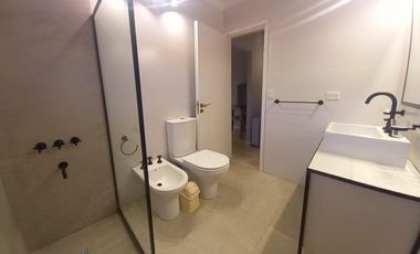 Cod 422 Alquiler Semana Santa Excelente!! totalmente renovada 1 cuadra del mar.