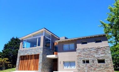 Cod 422 Alquiler Semana Santa Excelente!! totalmente renovada 1 cuadra del mar.