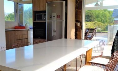 Cod 422 Alquiler Semana Santa Excelente!! totalmente renovada 1 cuadra del mar.