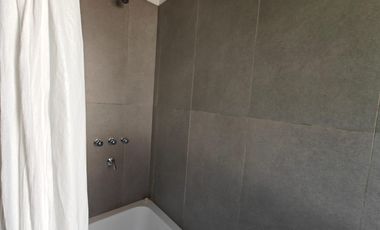 Casa con pileta en Santa Elena - Pilar del Este