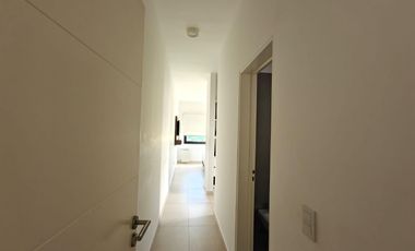 Casa con pileta en Santa Elena - Pilar del Este