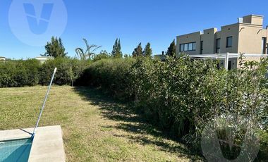 Casa en venta - Barrio Santa Inés, Canning