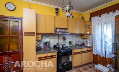 PH en  Urquiza 50 quilmes oeste