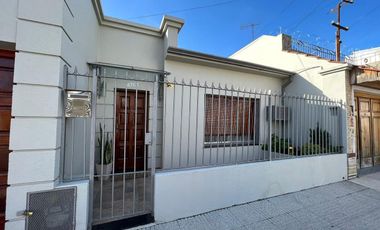 Pasaje Thames 4700, Villa Dominico ¡Tres ambientes en venta!