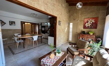 Pasaje Thames 4700, Villa Dominico ¡Tres ambientes en venta!