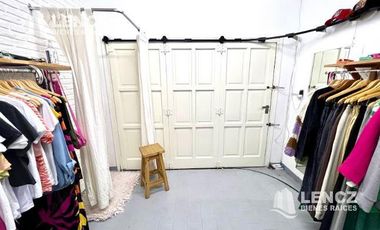 OPORTUNIDAD! VENTA CASA ( APTA CREDITO) - C/GARAGE Y PATIO A 3 CUADRAS DE LA PLAZA DE LA CRUZ!!