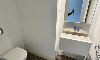 2 Ambientes en las Exclusivas Torres Alrio - Piso alto!