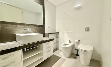 2 Ambientes en las Exclusivas Torres Alrio - Piso alto!