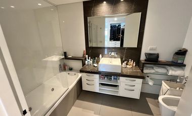 2 Ambientes en las Exclusivas Torres Alrio - Piso alto!