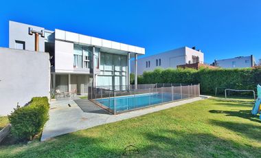 Chalet Minimalista 4 amb   Piscina - Rumenco Los Tilos