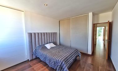 Chalet Minimalista 4 amb   Piscina - Rumenco Los Tilos