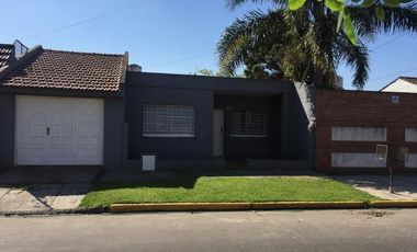 Casa - Lomas de Zamora Este