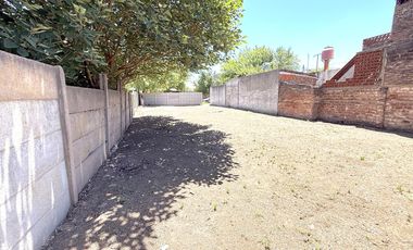 Terreno con pavimento y todos los servicios. Venado Tuerto