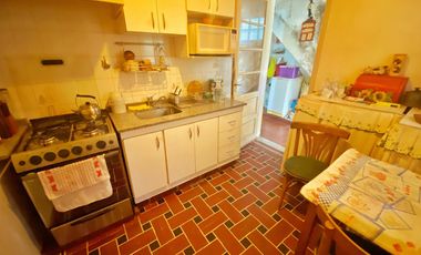 VENTA CASA 5 AMB 230 M2 PATIO TERRAZA GERLI