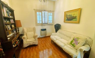 VENTA CASA 5 AMB 230 M2 PATIO TERRAZA GERLI