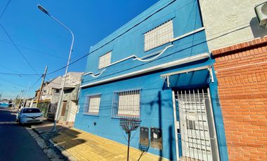 VENTA CASA 5 AMB 230 M2 PATIO TERRAZA GERLI