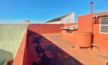 VENTA CASA 5 AMB 230 M2 PATIO TERRAZA GERLI