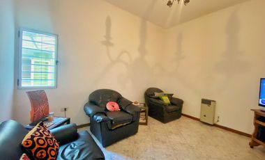 VENTA CASA 5 AMB 230 M2 PATIO TERRAZA GERLI