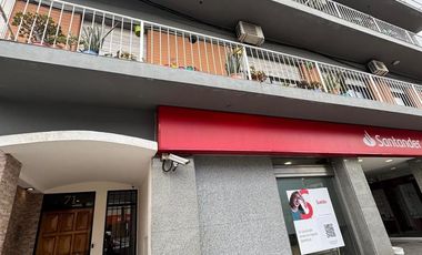 Departamento en Venta en el centro de Campana 3 ambientes con Balcón al frente