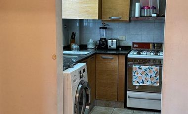 Departamento en Venta en el centro de Campana 3 ambientes con Balcón al frente