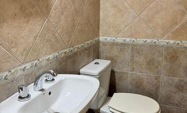 Departamento en Venta en el centro de Campana 3 ambientes con Balcón al frente