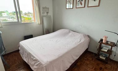 Departamento en Venta en el centro de Campana 3 ambientes con Balcón al frente