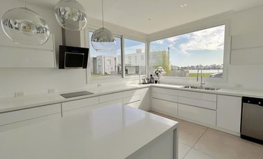 Casa en  venta en Villalobos