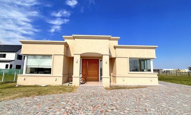 Casa en  venta en Villalobos