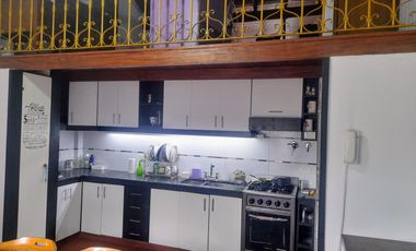 Casa Multifamiliar o Dos casas independientes - Lanus