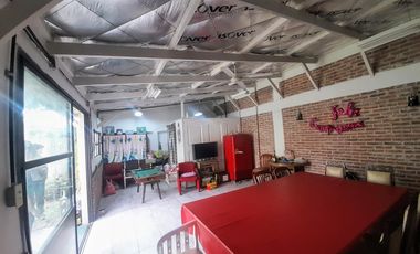 Casa Multifamiliar o Dos casas independientes - Lanus