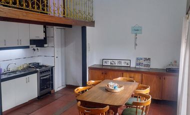 Casa Multifamiliar o Dos casas independientes - Lanus