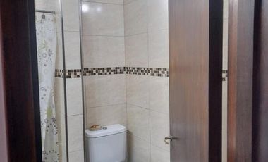 Casa Multifamiliar o Dos casas independientes - Lanus