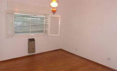 PH  al frente de 3 ambientes con cochera patio y terraza - Wilde