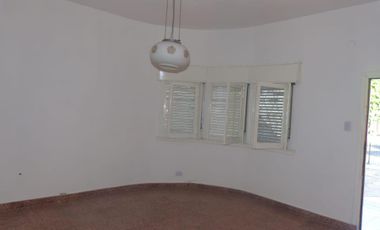 PH  al frente de 3 ambientes con cochera patio y terraza - Wilde