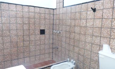 PH  al frente de 3 ambientes con cochera patio y terraza - Wilde