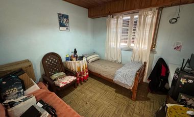 Casa en  4 amb con patio y garage