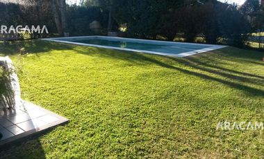 CASA en VENTA en Echeverria del Lago - Canning