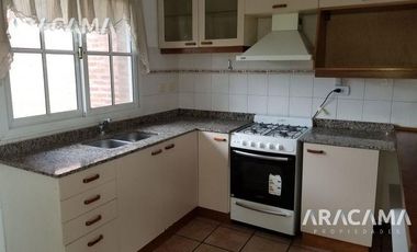 CASA en VENTA en Echeverria del Lago - Canning