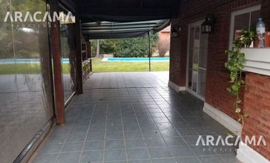 CASA en VENTA en Echeverria del Lago - Canning