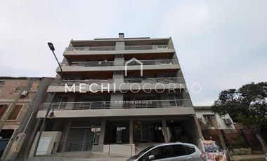 Departamento 2 dormitorios venta en Tigre con cochera