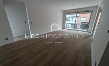Departamento 2 dormitorios venta en Tigre con cochera