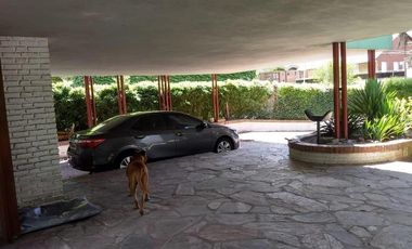 Venta Permuta Importante Residencia 6 Ambientes Magnifica Arquitectura