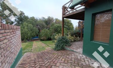 VENTA: CABAÑA 4 DORM. E/ VILLA MARI MENUCO