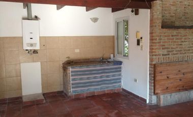 VENTA Casa  en Pueblo Esther con Pileta Parque Vernaza