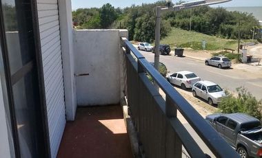 Casa en venta - 2 Dormitorios 1 Baño - 50Mts2 - Mar del Tuyú