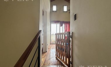 Venta PH 3 ambientes con balcón en Bernal