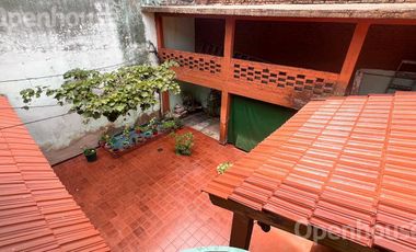 VENTA CASA AMPLIA Y LUMINOSA EN EL CORAZÓN DE MATADEROS