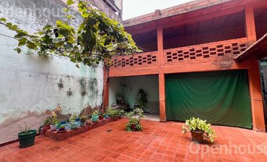 VENTA CASA AMPLIA Y LUMINOSA EN EL CORAZÓN DE MATADEROS