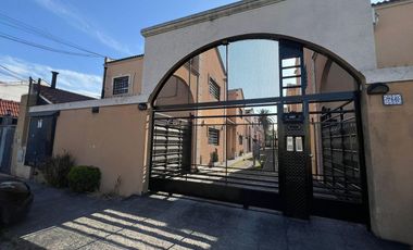 PH DE 3 AMBIENTES VENTA EN Mentruyt  766  (LOMAS DE ZAMORA)